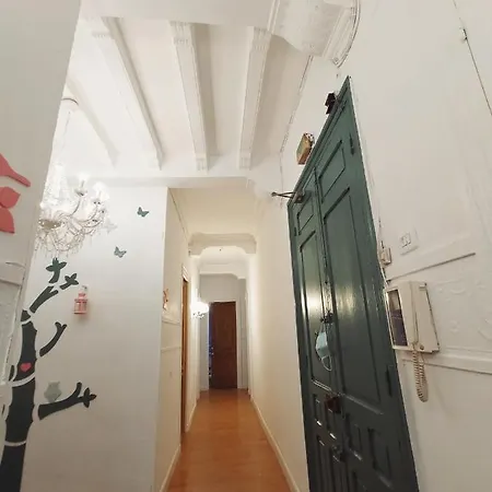 L-e City Center Guest house *